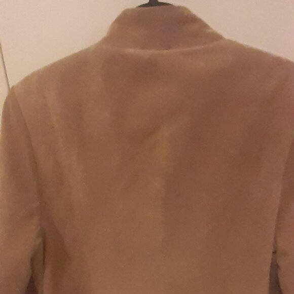 Jacket - Picture 6 of 7